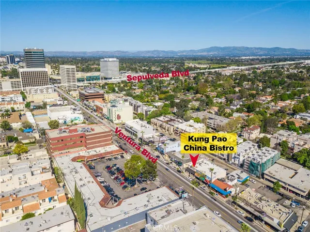 15025 Ventura Blvd, Sherman Oaks, California 91403