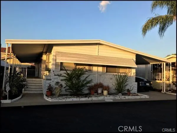 1400 S Sunkist 114, Orange, California 92806