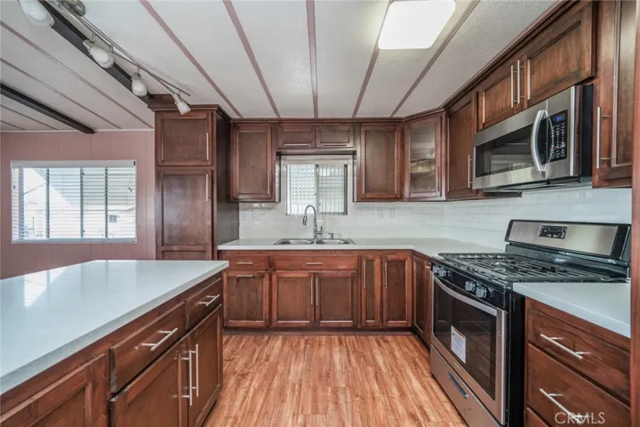 1045 N Azusa Avenue 96, Covina, California 91722