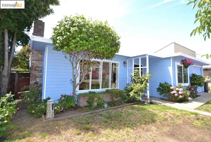 438 Elmwood Ln, Hayward, California 94541