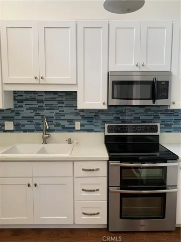 941 W Carson 313, Torrance, California 90502