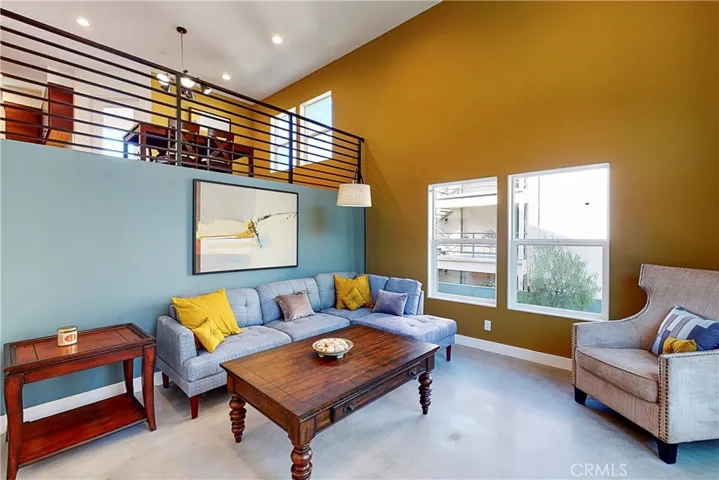 1802 Termino, Long Beach, California 90815
