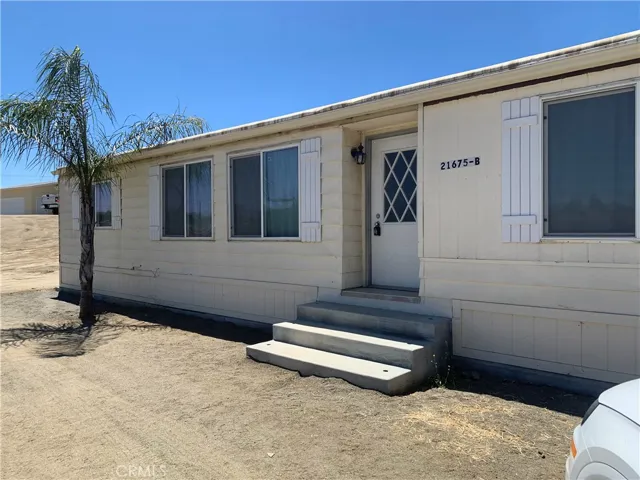 21675 River Rd, Canyon Lake, California 92570