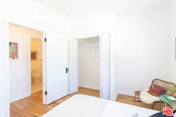 1160 N Madison Avenue 1/4, Los Angeles, California 90029