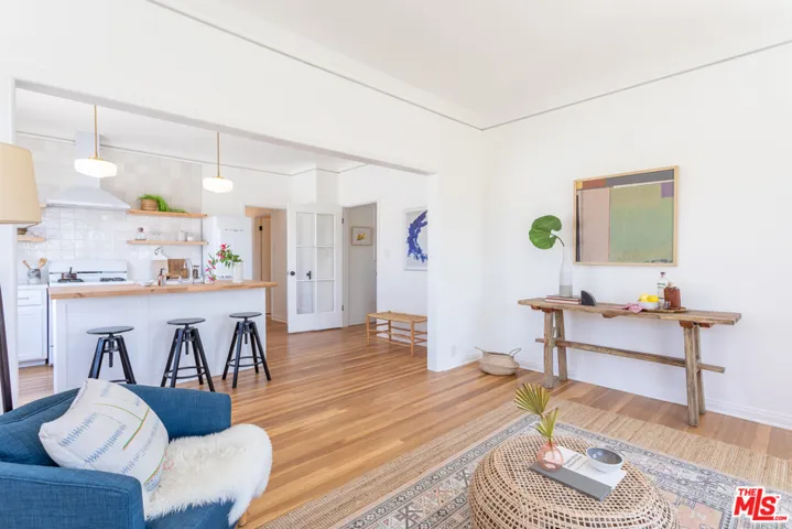 1160 N Madison Avenue 1/4, Los Angeles, California 90029