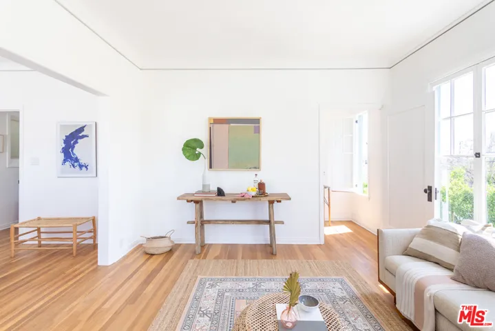1160 N Madison Avenue 1/4, Los Angeles, California 90029