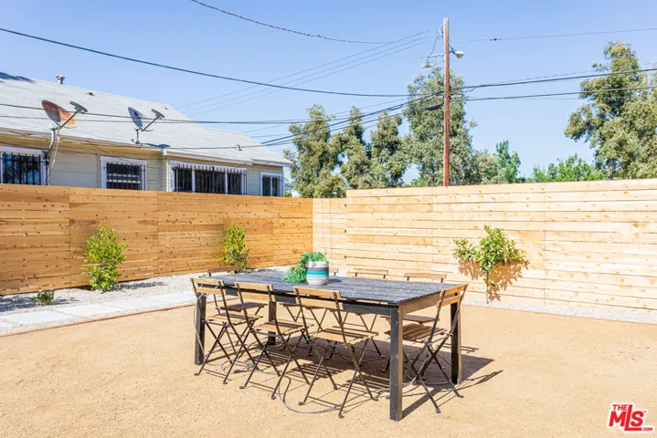 1160 N Madison Avenue 1/4, Los Angeles, California 90029