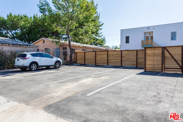 1160 N Madison Avenue 1/4, Los Angeles, California 90029