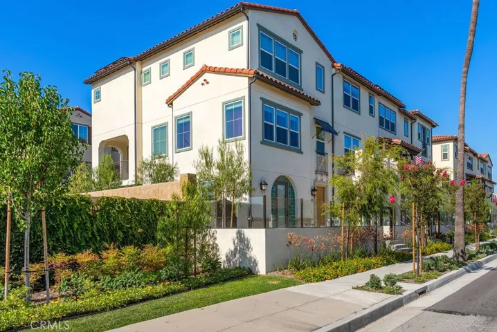 154 Reed Ln, La Habra, California 90631