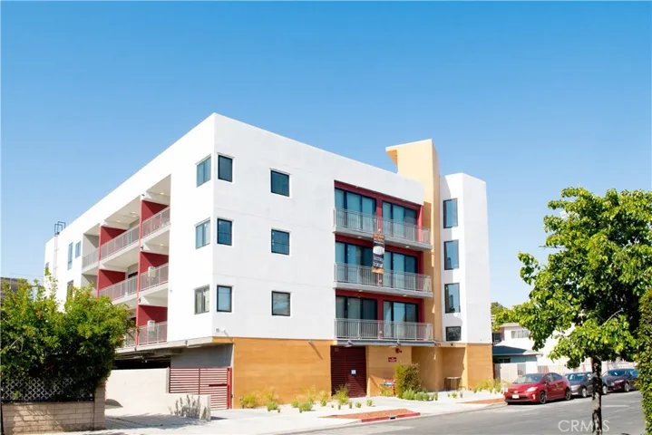 11671 Erwin 303, North Hollywood, California 91606
