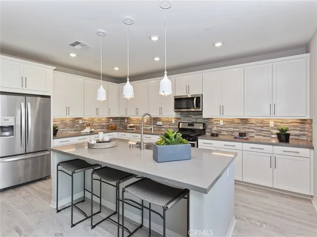 30222 Old Corral Circle, Menifee, California 92584