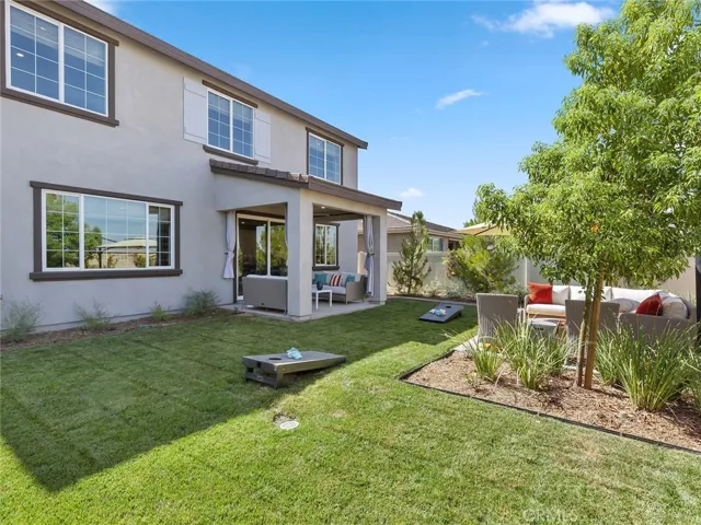 30222 Old Corral Circle, Menifee, California 92584