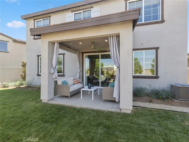 30222 Old Corral Circle, Menifee, California 92584