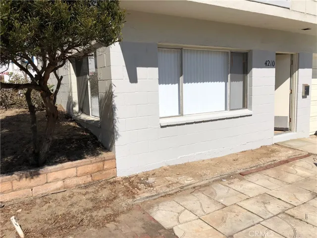4210 Ocean Drive, Manhattan Beach, California 90266