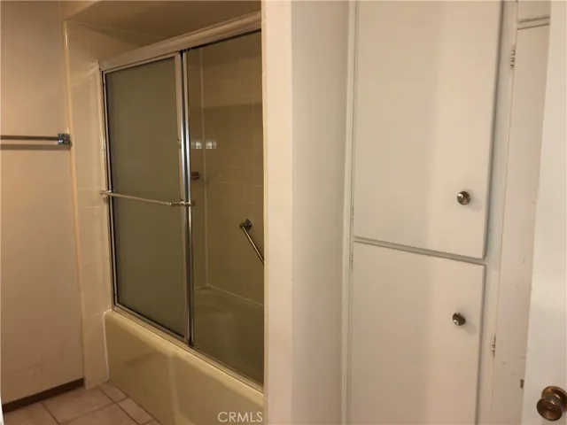 60 Calle Cadiz D, Laguna Woods, California 92637