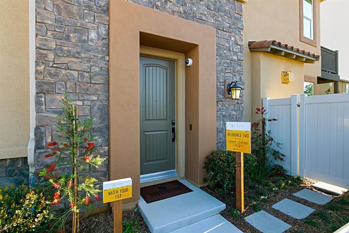 3310 Telaga Road, Carlsbad, California 92010