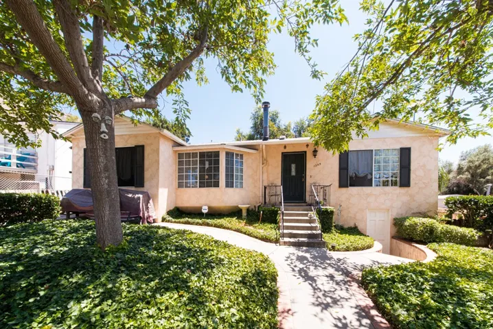 1355 Somermont Dr, El Cajon, California 92021