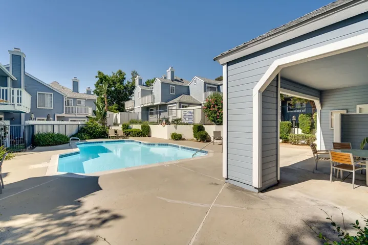 9949 Maya Linda Rd 31, San Diego, California 92126