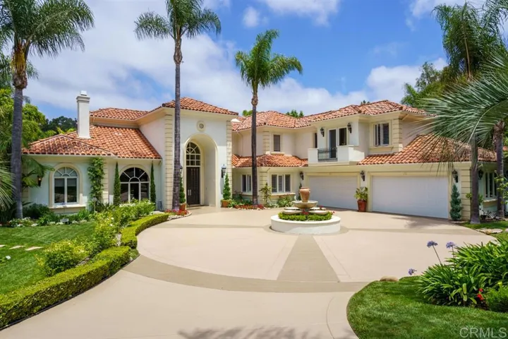Front Exterior with round about driveway
