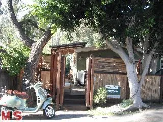 126 Paradise Cove, Malibu, California 90265