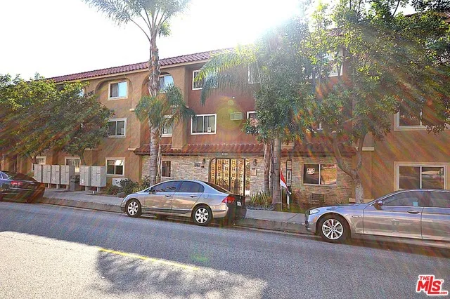3220 Altura Avenue 316, Glendale, California 91214
