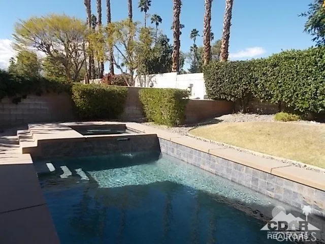 41115 Carlotta Drive, Palm Desert, California 92211