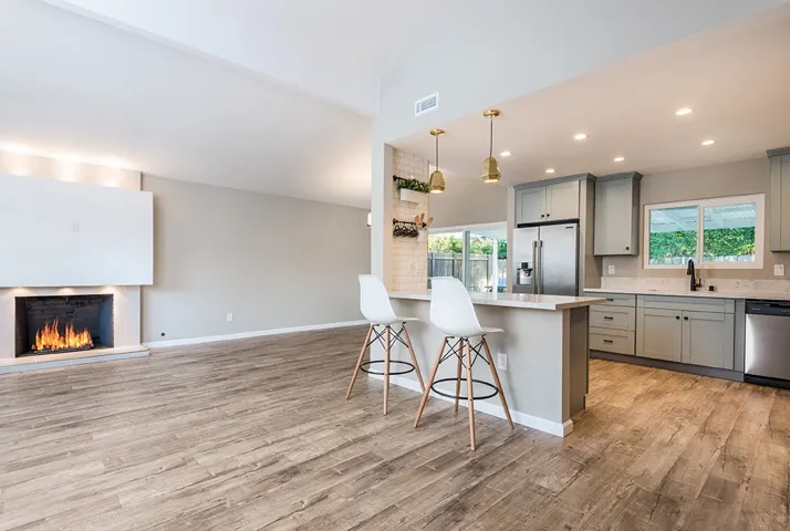 7773 Cedar Lake Ave, San Diego, California 92119