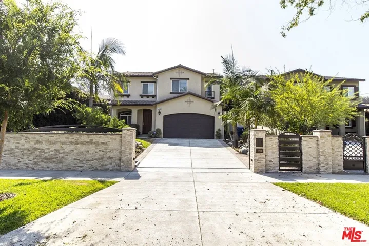 3733 Mckenzie Avenue, Los Angeles, California 90032