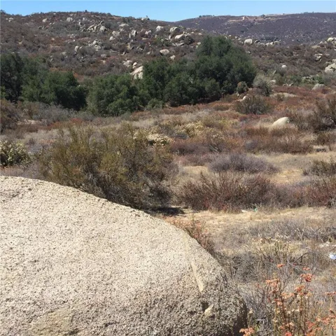 0 Minto Way, Hemet, California 92544