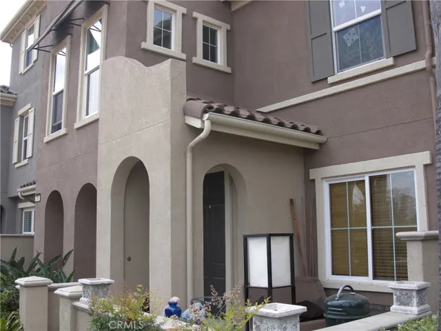 3385 Shadetree Way, Camarillo, California 93012