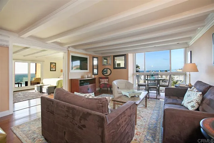 1552 Camino Del Mar Unit 402, Del Mar, California 92014, 1 Bedroom Bedrooms, ,2 BathroomsBathrooms,Residential Lease,For Rent,CAMINO DEL MAR,150027100