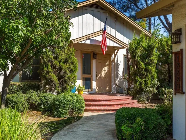 13330 Sewell Avenue, San Martin, California 95046