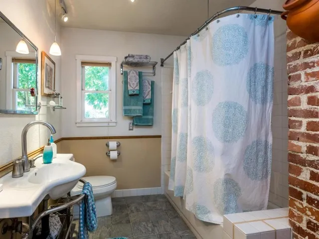 13330 Sewell Avenue, San Martin, California 95046