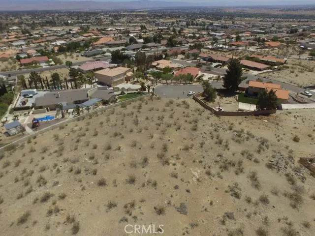 03-473293 Koda Way, Apple Valley, California 92307