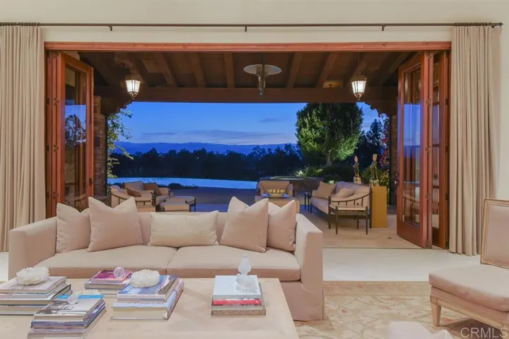 6335 Calle Ponte Bella, Rancho Santa Fe, California 92091