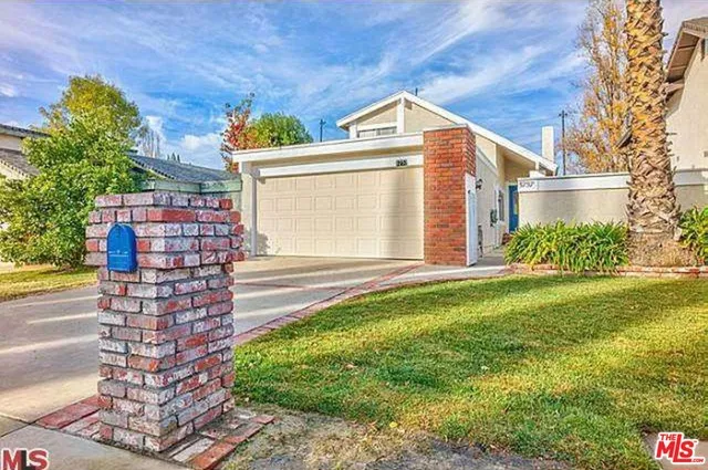 5757 Lake Lindero Drive, Agoura Hills, California 91301