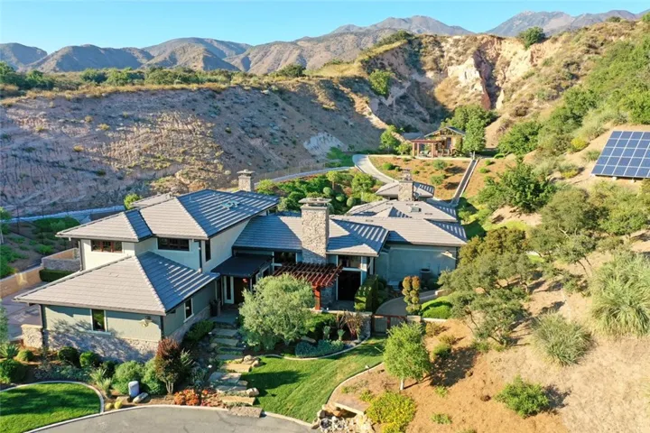 30521 Shelter Canyon Road, Trabuco Canyon, California 92679