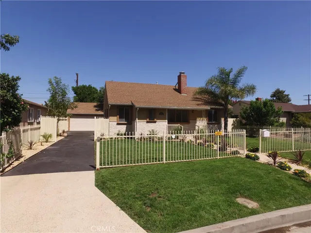 6340 Peach Avenue, Van Nuys, California 91411