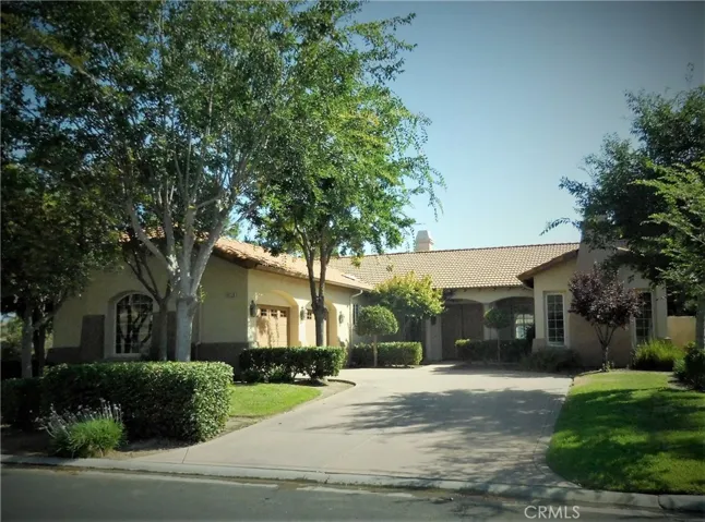 8710 Laguna Street, Chowchilla, California 93610