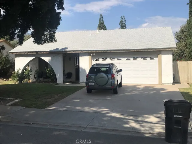 1918 Newton Drive, Corona, California 92882
