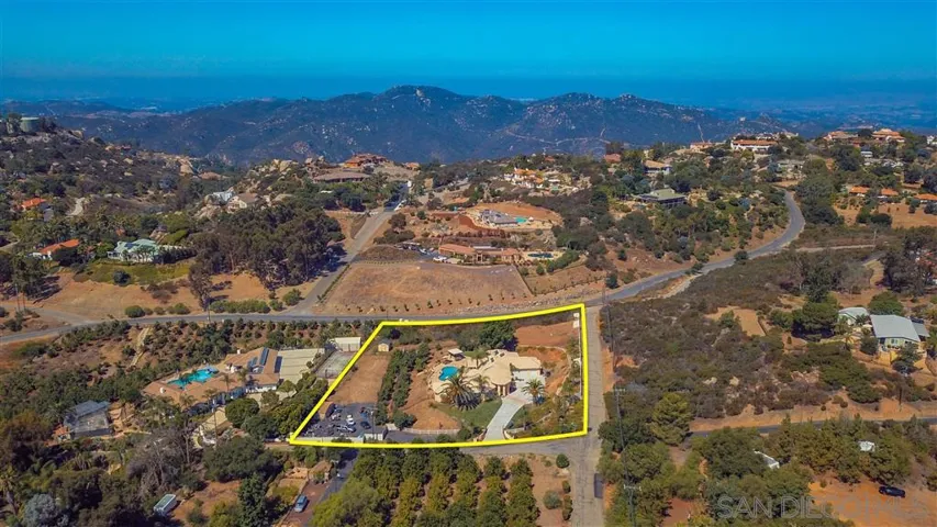 28480 Sage Glen Trl, Escondido, California 92026
