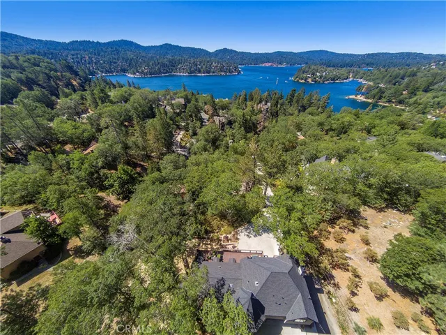 28968 N Shore Road, Lake Arrowhead, California 92352