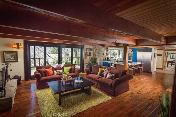28968 N Shore Road, Lake Arrowhead, California 92352