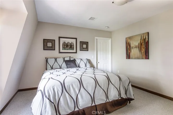28968 N Shore Road, Lake Arrowhead, California 92352