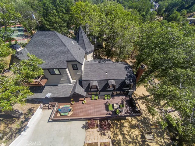 28968 N Shore Road, Lake Arrowhead, California 92352