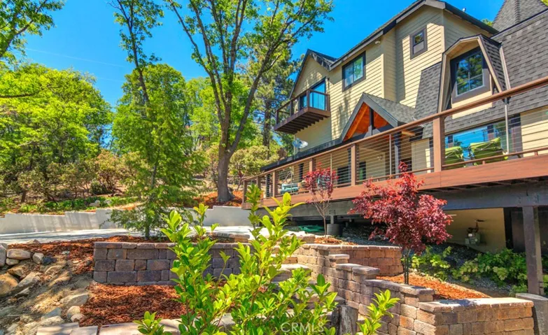 28968 N Shore Road, Lake Arrowhead, California 92352
