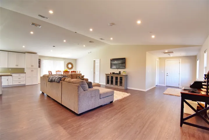 16963 Highway 67, Ramona, California 92065