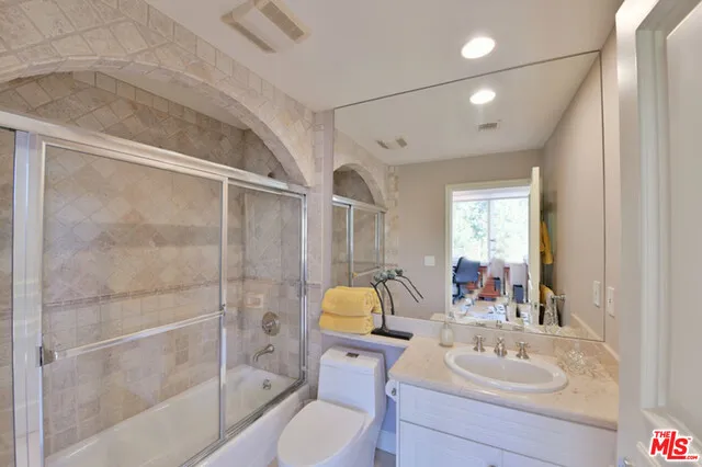1861 Bel Air Road, Los Angeles, California 90077