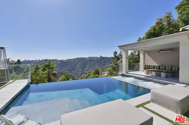 1861 Bel Air Road, Los Angeles, California 90077
