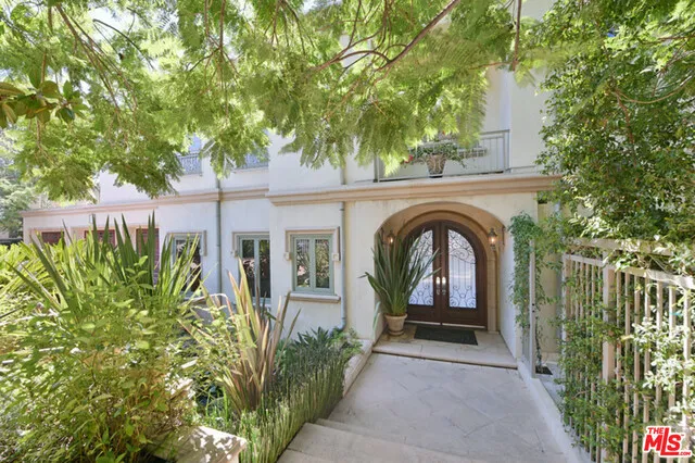 1861 Bel Air Road, Los Angeles, California 90077